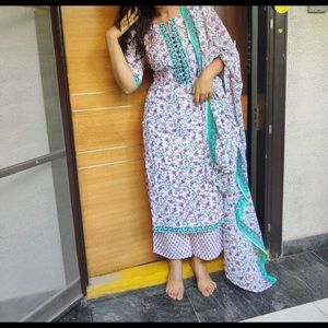 Libas - Suit Set